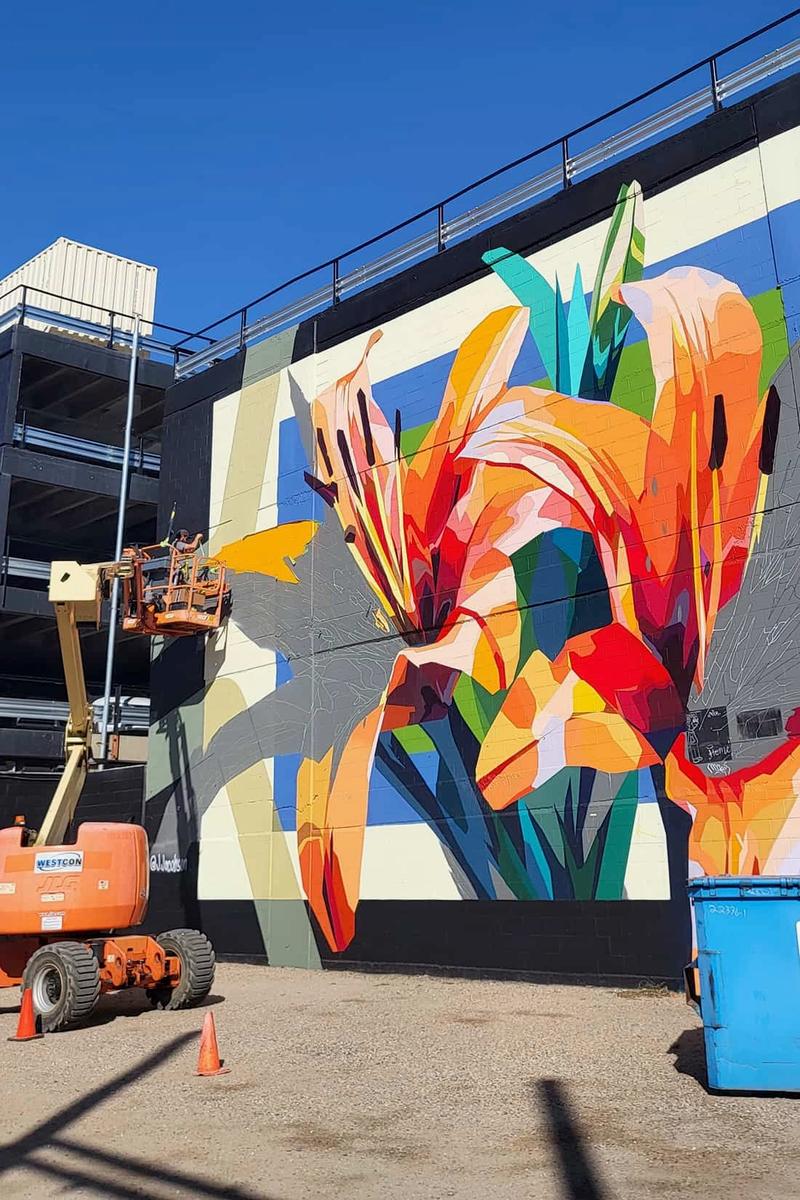 Side perspective highlighting depth and overlapping colour planes