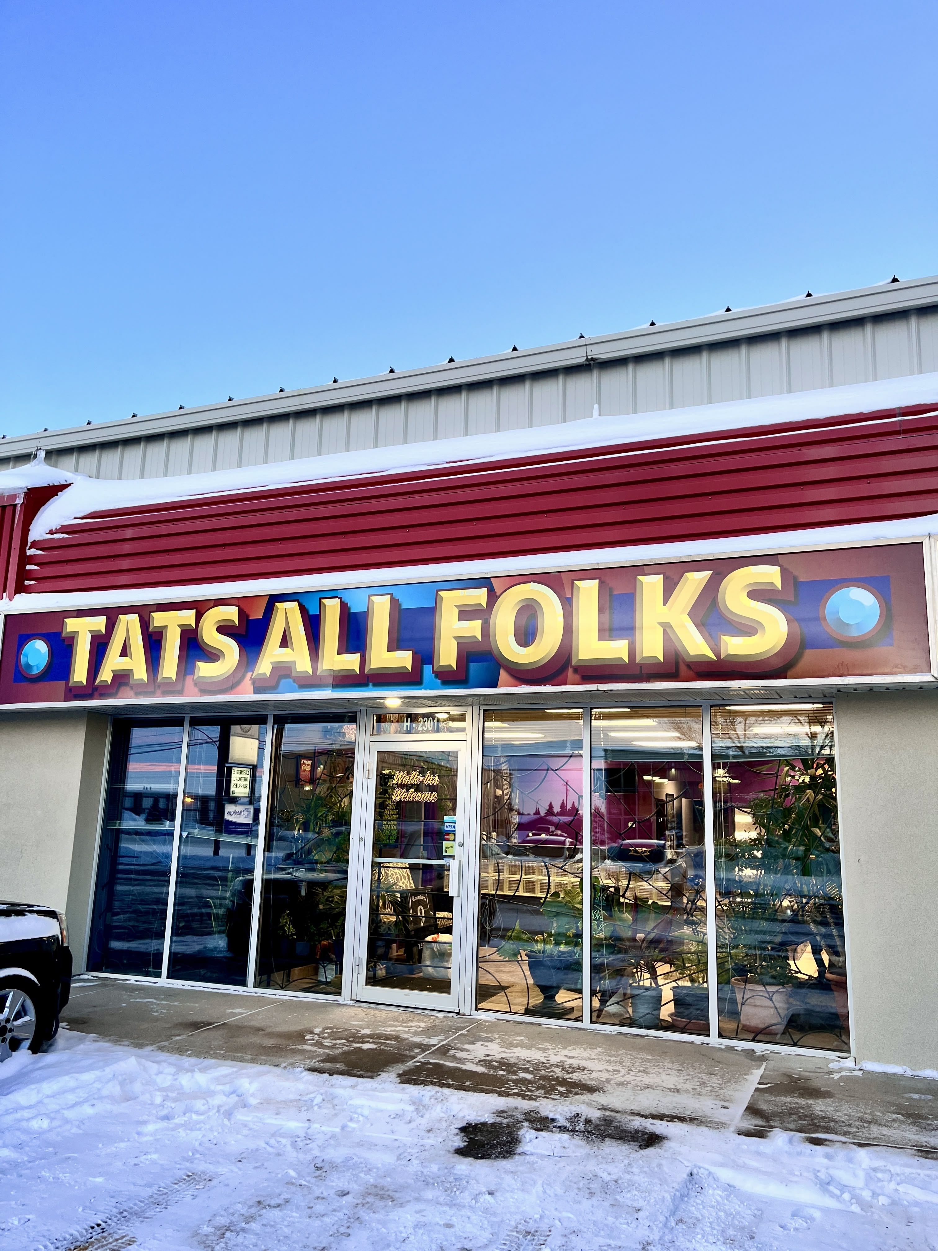 Example of high-visibility outdoor event signage installed in a public space.